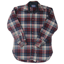 Load image into Gallery viewer, Vintage Pendleton %100 Wool Flannel Shirt - M