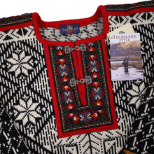 Load image into Gallery viewer, Vintage NWT Skjaeveland Norwegian Traditional Wool Sweater - S