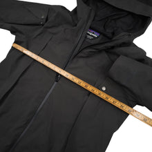 Load image into Gallery viewer, Patagonia Outdoors Adventure Jacket - WMNS S