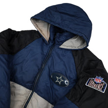Load image into Gallery viewer, Vintage Pro Player Dallas Cowboys Puffer Coat - L