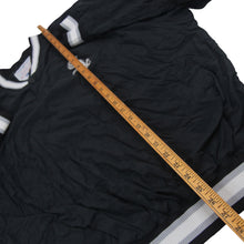 Load image into Gallery viewer, Vintage Starter Chicago White Sox All Sewn Windbreaker - L