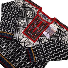Load image into Gallery viewer, Vintage NWT Skjaeveland Norwegian Traditional Wool Sweater - S
