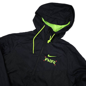 Nike Air Spellout Graphic Windbreaker - S