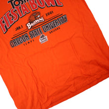 Load image into Gallery viewer, Vintage 2001 Oregon State Beavers Fiesta Bowl Graphic T Shirt - L