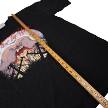 Load image into Gallery viewer, Vintage 1999 Pink Floyd The Wall Graphic T Shirt - XL