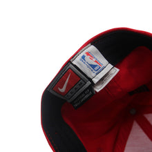 Load image into Gallery viewer, Vintage Nike Portland Blazers Fitted Cap - OS