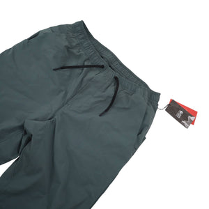 NWT Mountain Hardwear Casual Pants - M