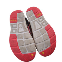 Load image into Gallery viewer, Keen Uneek Rope Sandals - WMNS 8.5