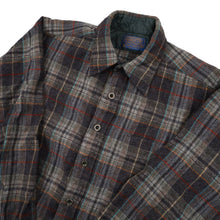 Load image into Gallery viewer, Vintage Pendleton %100 Wool Plaid Button Down Shirt - M