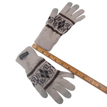 Load image into Gallery viewer, Pendleton Westerley Design Gloves - OS