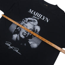 Load image into Gallery viewer, Vintage Marilyn Monroe Graphic T Shirt - XL
