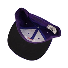 Load image into Gallery viewer, Vintage Castrol Super Clean Spellout Snapback Hat - OS