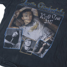 Load image into Gallery viewer, Vintage Y2k 2007 Justin Timberlake Rap Tee - M