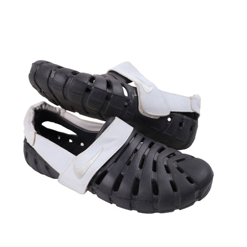 Vintage Nike Rubberized Foam Shoes - M7