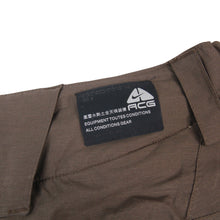 Load image into Gallery viewer, Vintage Nike ACG Ski Pants - S