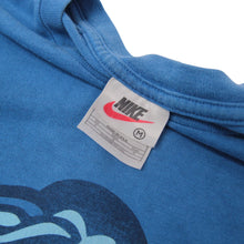 Load image into Gallery viewer, Vintage Nike 1998 Honolulu Marathon Finisher Graphic T Shirt - M