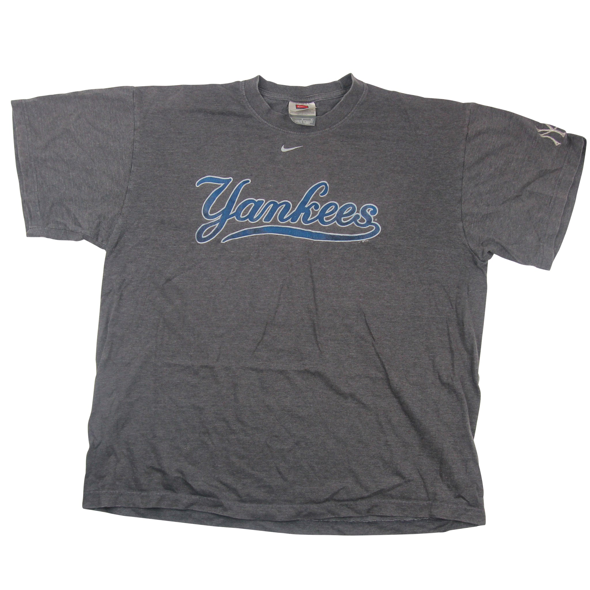 Vintage Nike NY Yankees Script Spellout T Shirt - L – Jak of all Vintage