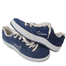 Load image into Gallery viewer, Vintage 1999 Nike GTS Tennis Sneakers - 11