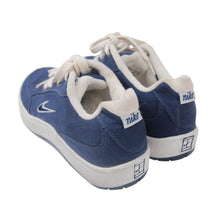 Load image into Gallery viewer, Vintage 1999 Nike GTS Tennis Sneakers - 11