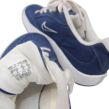 Load image into Gallery viewer, Vintage 1999 Nike GTS Tennis Sneakers - 11