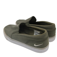 Load image into Gallery viewer, Nike Toki Slip On Sneakers - 10