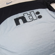 Load image into Gallery viewer, Vintage 1999-2000 Nike Glasgow Ranger F.C. Soccer Jersey - M