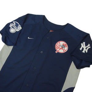 Vintage Nike New York Yankees Jersey - L