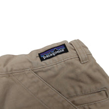 Load image into Gallery viewer, Patagonia Organic Cotton Canvas Shorts - 34&quot;