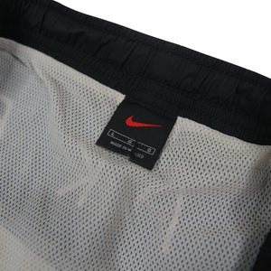 Vintage Nike spellout Swim Trunks - L