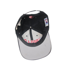 Load image into Gallery viewer, Vintage Champion Chicago Bulls Snapback Hat - OS