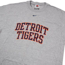 Load image into Gallery viewer, Vintage Nike Detroit Tigers graphic T shirt - Medium