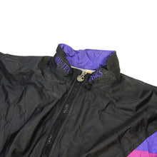 Load image into Gallery viewer, Vintage Asics Gore-tex Windbreaker - WMSN S