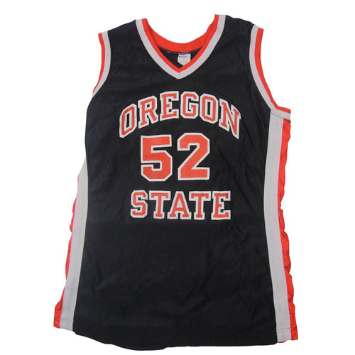 Vintage Champion for Ladies Oregon State Beavers Basketball Jersey - WMNS L(22)