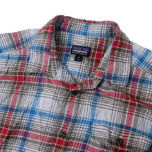 Load image into Gallery viewer, Patagonia Organic Cotton Flannel Shirt - M