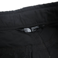 Load image into Gallery viewer, The North Face Adventure Shorts - 34&quot;