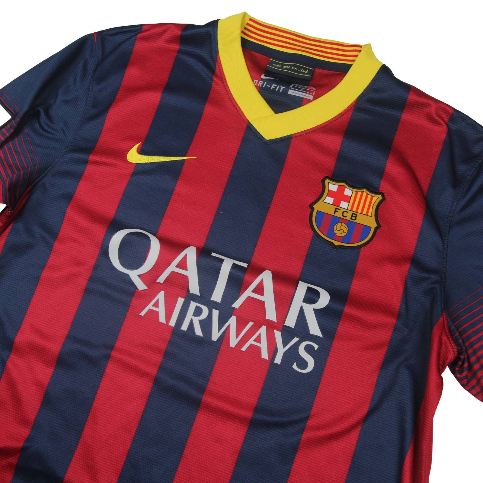 barcelona soccer clothes