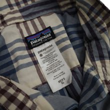 Load image into Gallery viewer, Vintage Patagonia Organic Cotton Casual Shirt - XL
