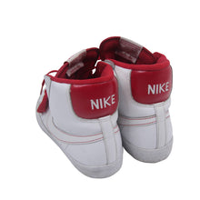 Load image into Gallery viewer, NIke Blazer SP High &quot;White Varsity Red&quot; Sneakers - M10