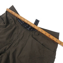 Load image into Gallery viewer, Mountain Hardwear Adventure Pants Shorts - S