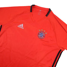 Load image into Gallery viewer, 2016 Adidas F.C. Bayern Munchen Soccer Jersey - XL