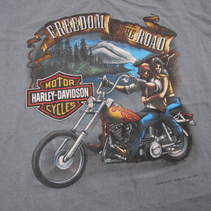 Vintage Harley Davidson 3D Emblem "Freedom of the Road" Graphic T Shirt - L