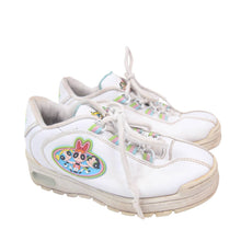 Load image into Gallery viewer, Vintage Y2k Power Puff Girls Sneakers - WMNS 1.5