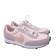 Load image into Gallery viewer, Nike Air Daybreak Soft Pink - WMNS 7