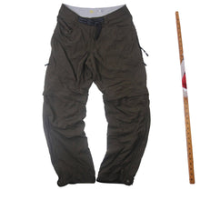 Load image into Gallery viewer, Mountain Hardwear Adventure Pants Shorts - S