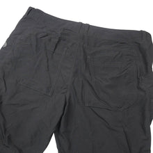 Load image into Gallery viewer, Mountain Hardwear Hybrid Adventure Pants Shorts - 36&quot;