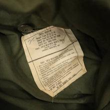 Load image into Gallery viewer, Vintage Military Surplus Cherokee Industries Cold Weather Field Jacket - S